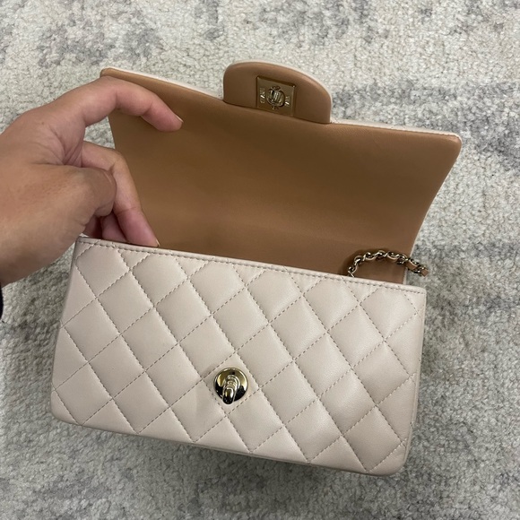 Chanel Mini Flap bicolor - Picture 12 of 16